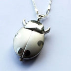 Free Drop Shipping Elegant Hot Popular Fashion Colorful Ladybug Fob Clock Necklace Pocket Pendant Dress Quartz Watch GL02