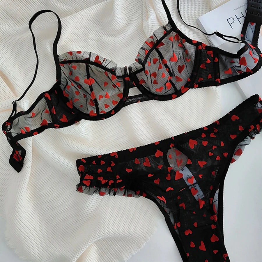 New Lingerie Thongs Set Sexy Ultra Thin Transparent Bra Women Underwire Push Up Bra Set Summer Romantic Peach Heart Underwear