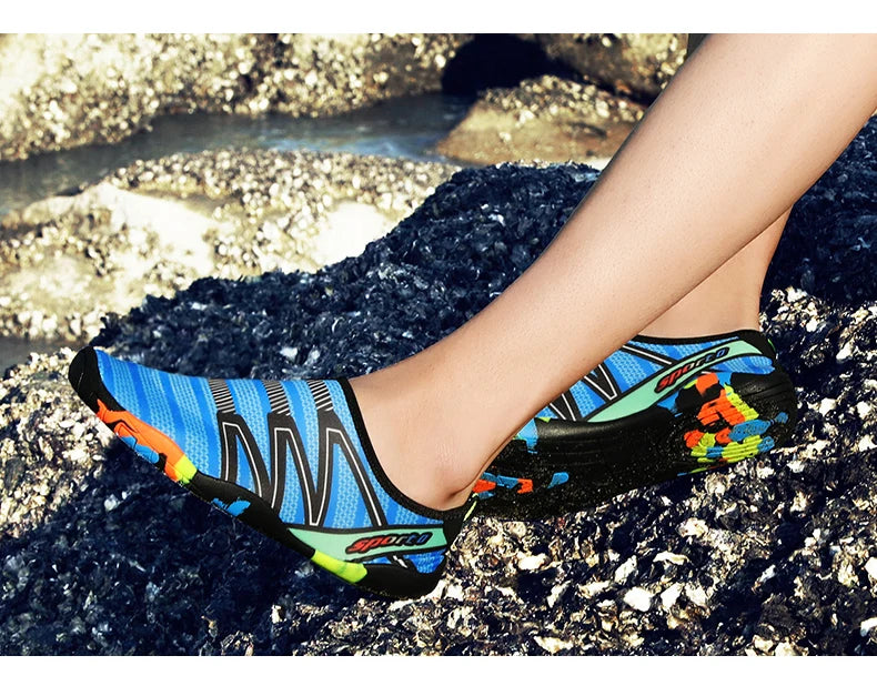 Aqua Shoes Quick Drying Beach Water Shoes Unisex Swimming Aqua Slippers Barefoot Surfing Upstream Sneakers Light Seaside Summer