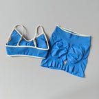2PCS Yoga Suit Seamless with Chest Pad Tight Sports Bras and High Waist Shorts Outside Wear Running Exercise Fitness Yoga Set