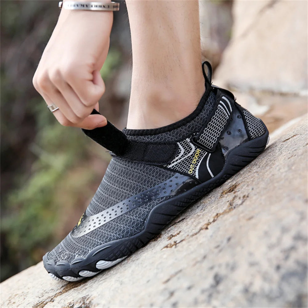 Men Women Water Shoes Quick Dry Non-Slip Five Finger Shoes Outdoor Wading Swimming Barefoot Aqua Shoes Lightweight Sneakers