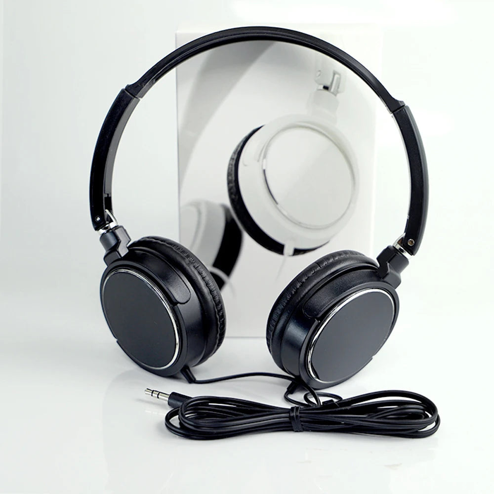 Universal Headphone Over Ear Foldable Wired Earphones HiFi Stereo Sound Portable Headset 3.5mm Headphone HiFi Stereo Sound Main image