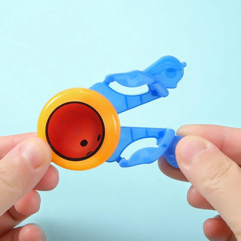 5/10pcs Mini Flying Saucer Handheld UFO Catapult Toy for Kids Birthday Party Favor Treat Guest Gifts School Board Game