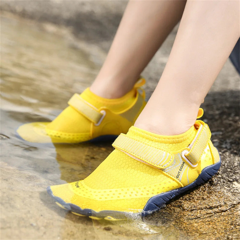 Men Women Water Shoes Quick Dry Non-Slip Five Finger Shoes Outdoor Wading Swimming Barefoot Aqua Shoes Lightweight Sneakers
