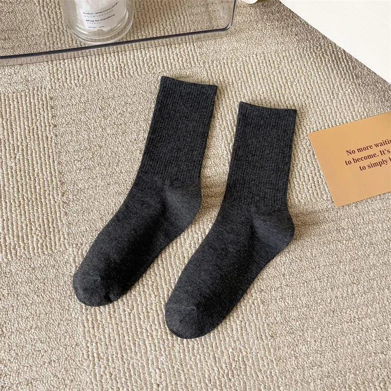 33 Colors Summer Cotton Soft Socks Happy Colorful Women's Mid-tube Stocking Fashion Trend Red Green Ankle Sox Autumn Hosiery