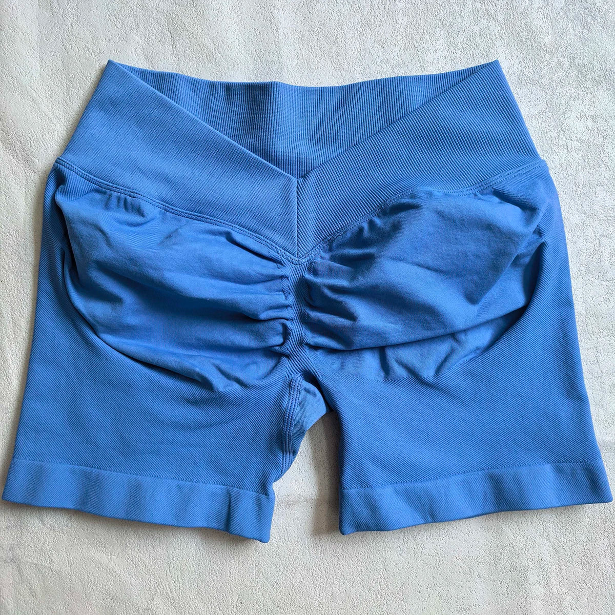 Back Scrunch Shorts Women Seamless V-Back Waist Line Scrunch Booty Shorts Fitness Workout Running Yoga Gym Shorts