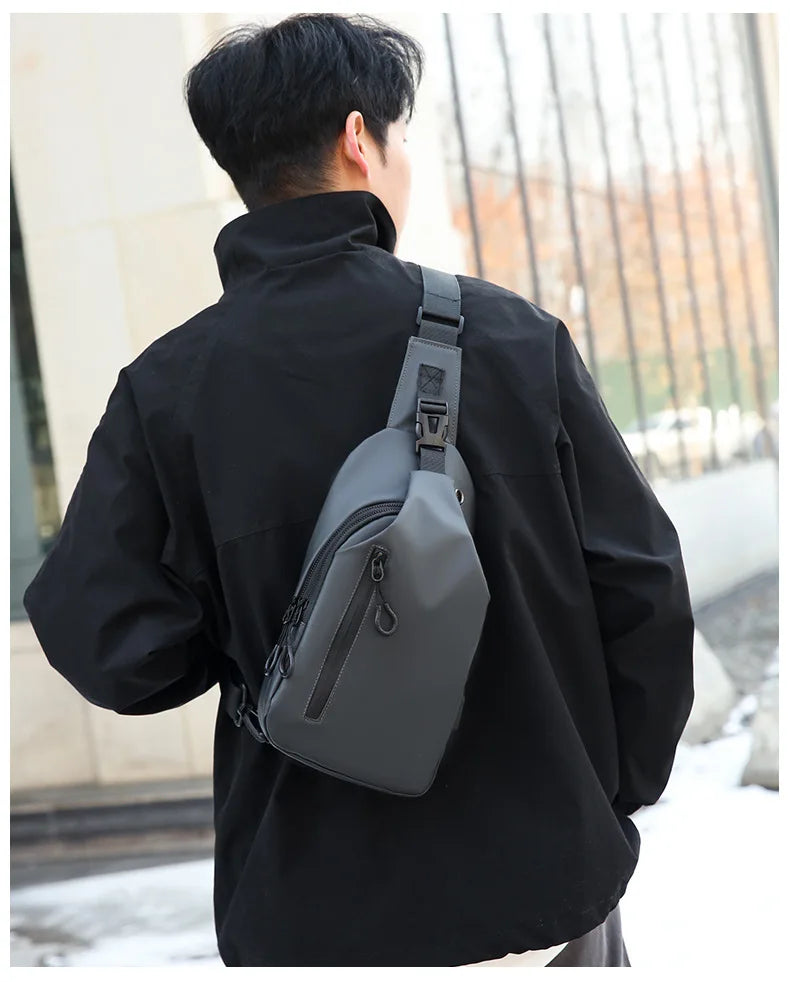 Men Bag Fashion New Solid Color Men Chest Bag Outdoor Casual Fashion One Shoulder Crossbody Bag Nylon USB Charging Shoulder Bags