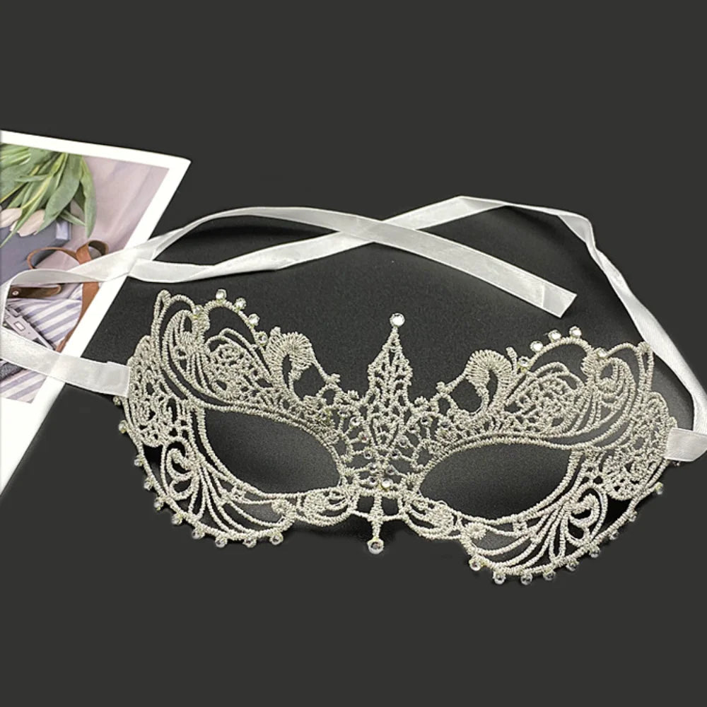 New Women Hollow Lace Face Mask Masquerade Sexy Cosplay Prom Party Props Costume Mask Nightclub Halloween Black Eye Mask